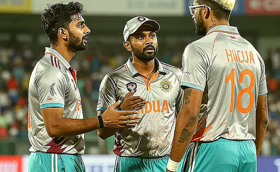 রঞ্জির দ্বিতীয় রাউন্ড: যেখানে ৪০০ রান তিন পয়েন্টের, আর ১৩৫ রান এক পয়েন্টের