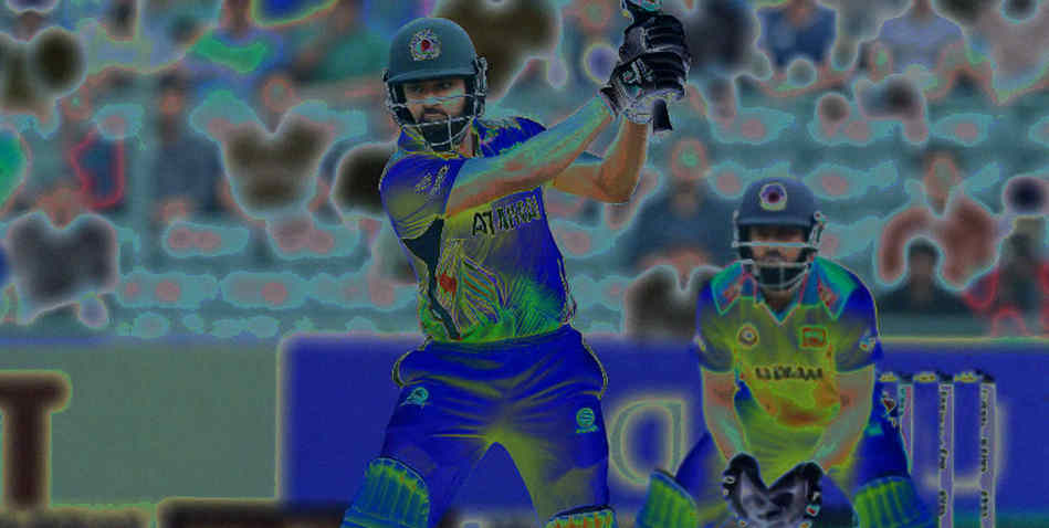 প্রথম ওভারের ৪ রান যতটা দেখায়, তার চেয়ে বেশি লুকোয়: হ্যাগলি ওভালে ভুবনেশ্বরের ২৪ বল