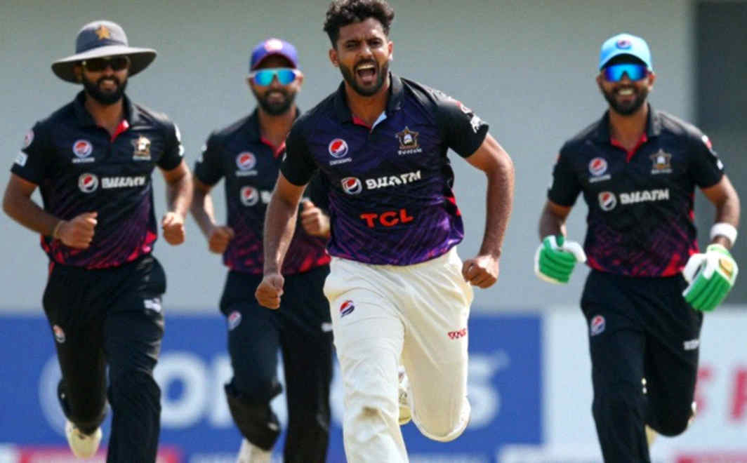 খালি নোটবুকের রিপোর্ট: ক্রিকেট বিশ্লেষণে শূন্যতা কেন নিজেই একটি সংকেত