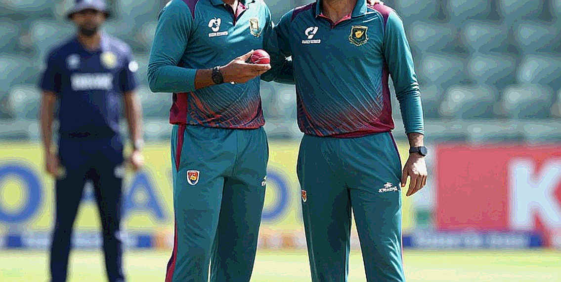নিলামের চার সেকেন্ড: যে নামগুলো ট্রফি ক্যাবিনেট ভুলে যায়